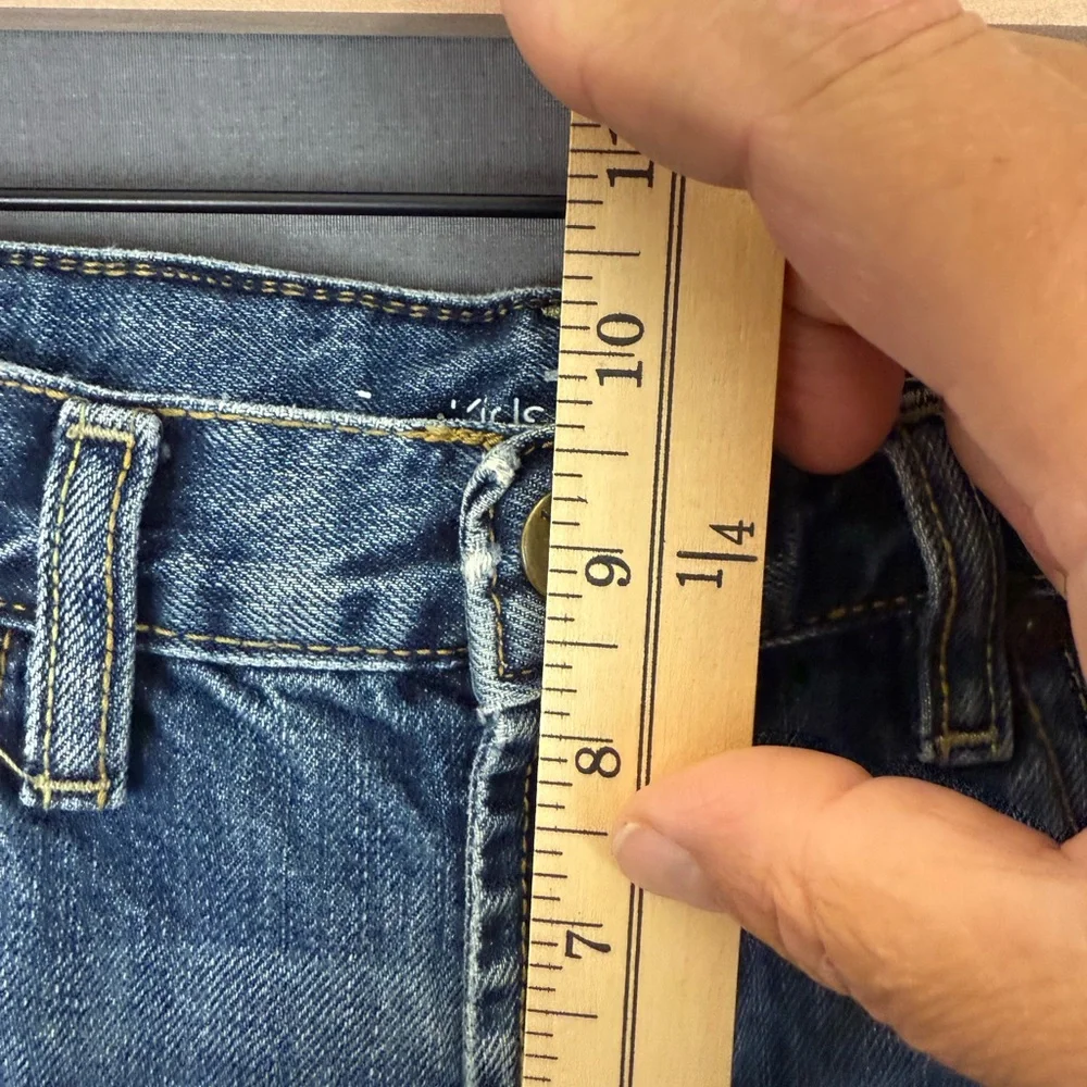 GAP Blue Straight-Leg Jeans with Distressed Details #239 / B6 - Picture 5 of 9